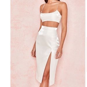 Sparkly Glass Fabric Ivory Thigh Split Skirt